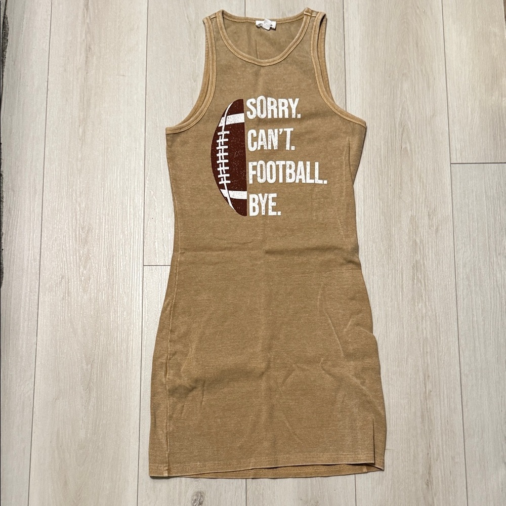 Le Lis Collection Tan Ribbed Sleeveless Football Dress women’s size Small